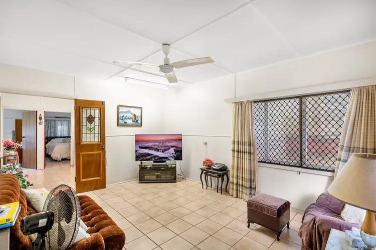 Fourth view of Homely house listing, 2 Alamanda Street, Holloways Beach QLD 4878