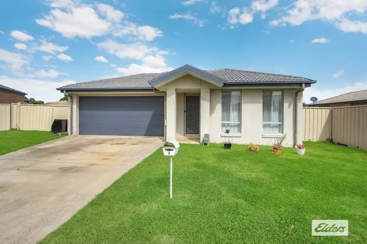 9 Hughes Court, Corowa NSW 2646