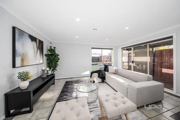 Fifth view of Homely house listing, 3 Hepburn Place, Sydenham VIC 3037
