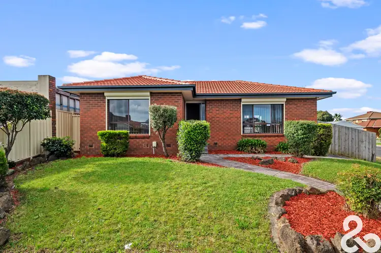 42 Centenary Drive, Mill Park VIC 3082