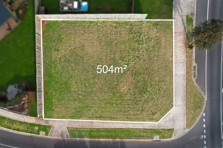 69 Jackson Drive, Drouin VIC 3818