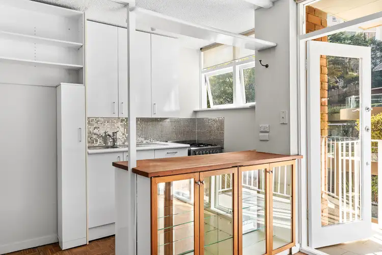 Fifth view of Homely studio listing, 33/5-7 The Esplanade, Elizabeth Bay NSW 2011