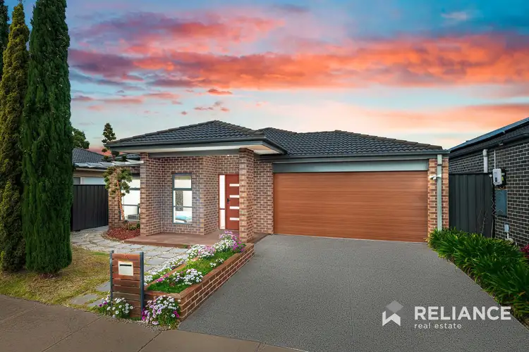 32 Snowsill Circuit, Point Cook VIC 3030