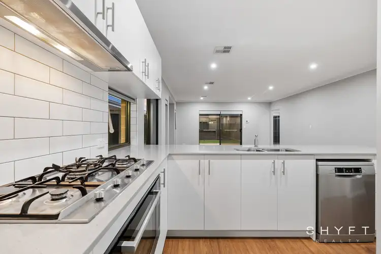 Sixth view of Homely house listing, 41 Donatti Retreat, Caversham WA 6055