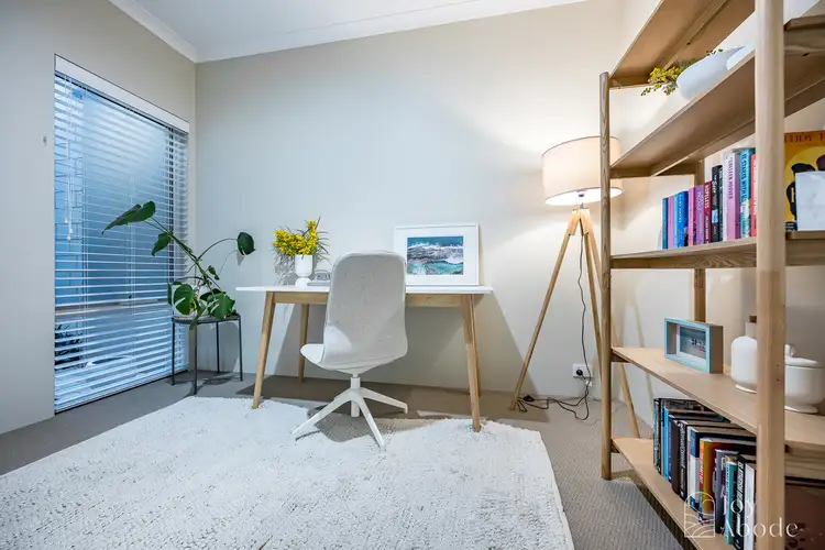 Fifth view of Homely house listing, 8 Chambered Way, Jindalee WA 6036