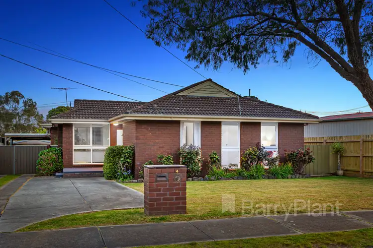 Main view of Homely house listing, 4 Greenock Crescent, Wantirna VIC 3152