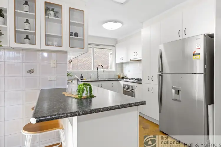 Fifth view of Homely house listing, 2 Harvey Place, Endeavour Hills VIC 3802