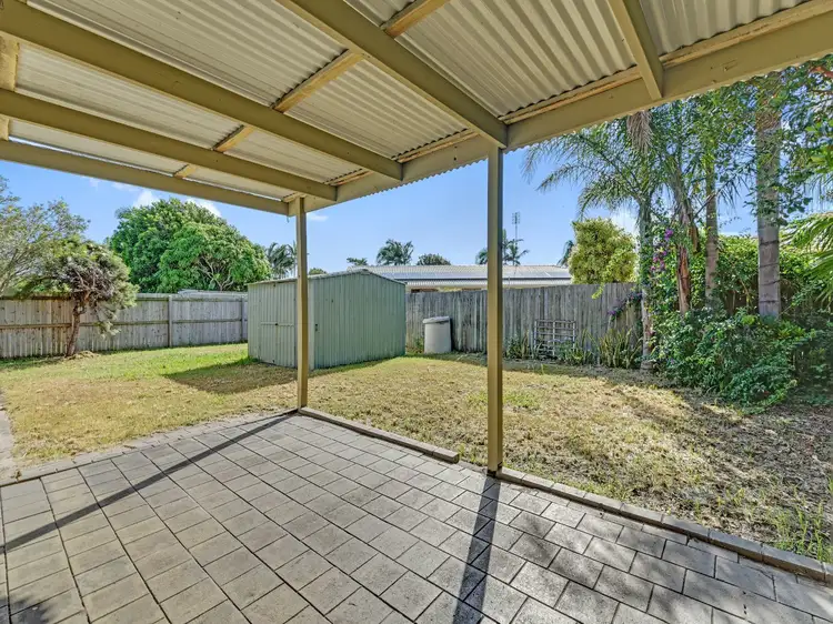 343 Nicklin Way