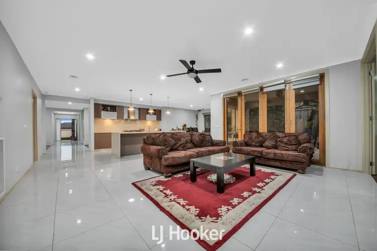 Fourth view of Homely house listing, 8 Zenith Place, Narre Warren South VIC 3805