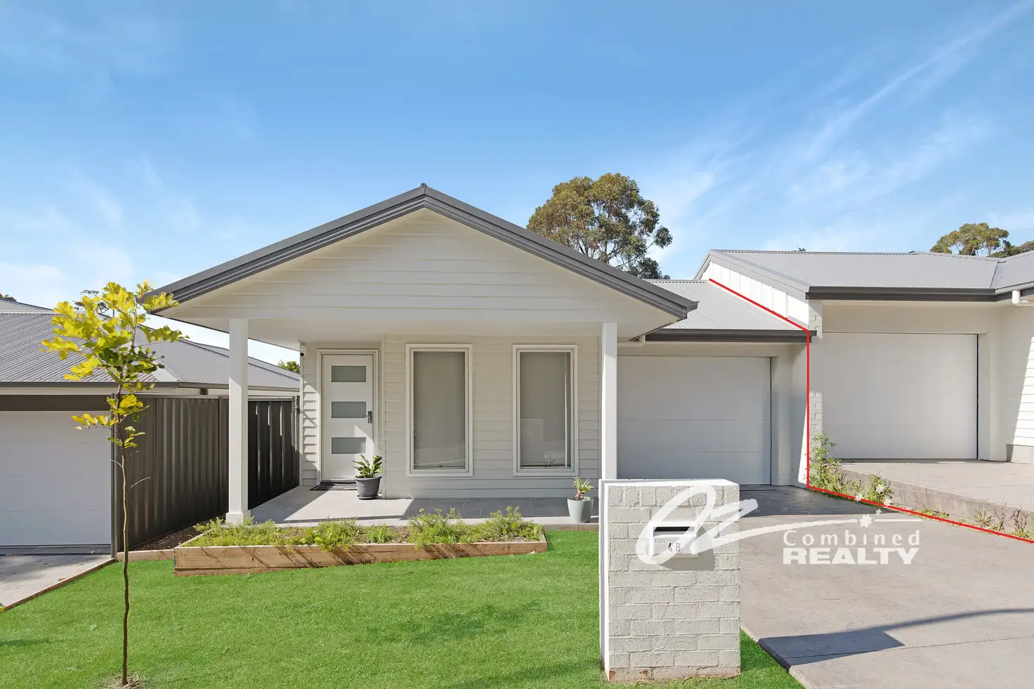 Main view of Homely semi-detached listing, 4B Coaster Circuit, Vincentia NSW 2540