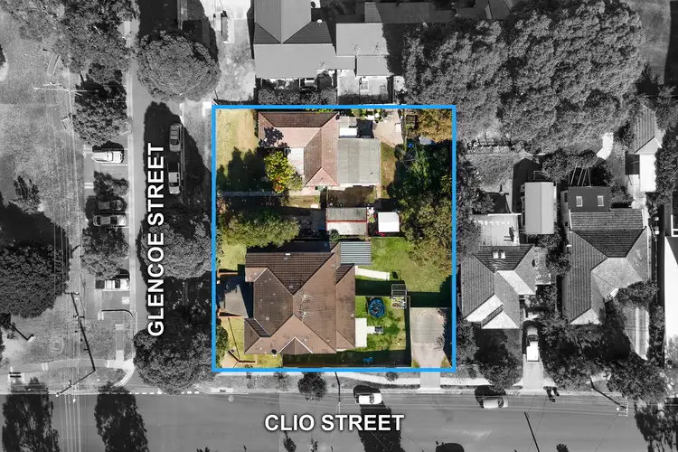 43 Glencoe Street, Sutherland NSW 2232