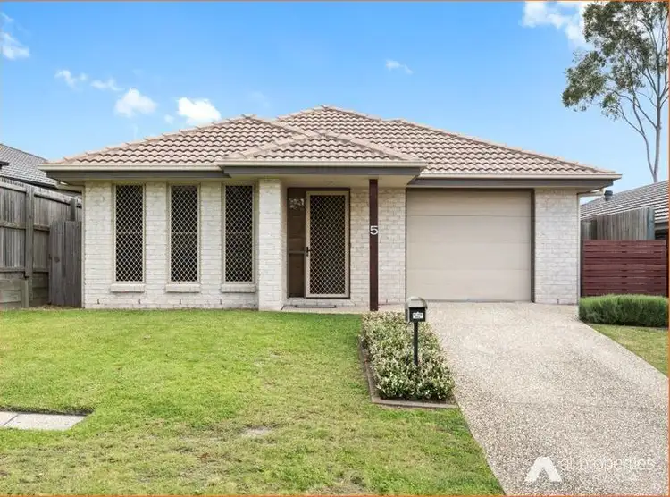 Second view of Homely house listing, 5 Ravensbourne Circuit, Waterford QLD 4133