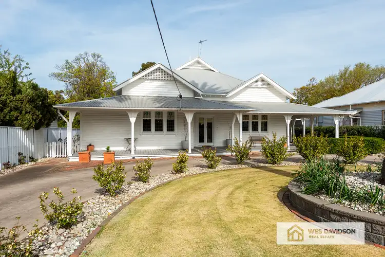 22 Dooen Road, Horsham VIC 3400