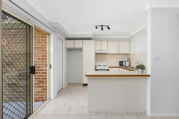 Third view of Homely townhouse listing, 6/98-100 Metella Road, Toongabbie NSW 2146