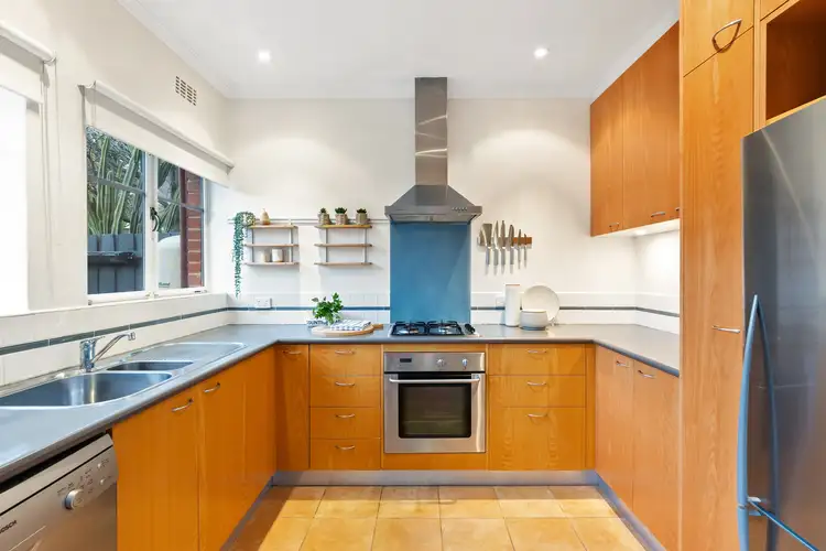 Fourth view of Homely apartment listing, 2/5 Bundalohn Court, St Kilda VIC 3182