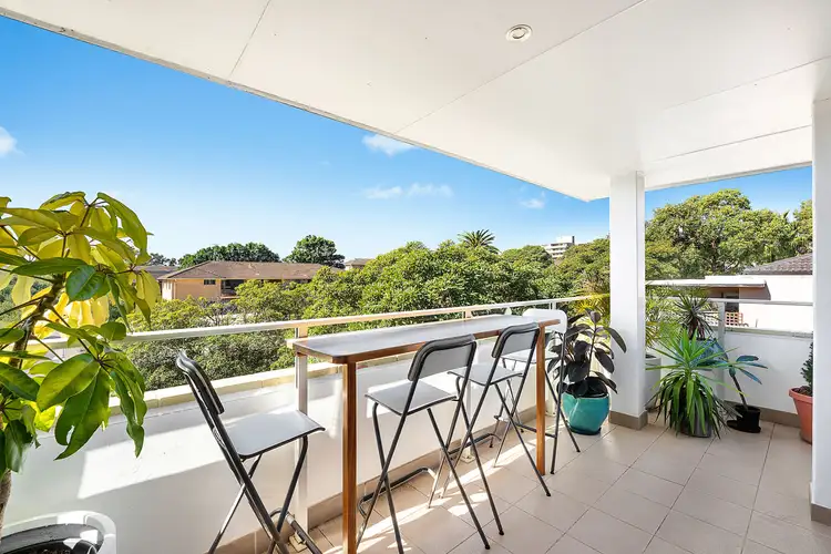 Main view of Homely apartment listing, 5/16 Avon Road, Dee Why NSW 2099