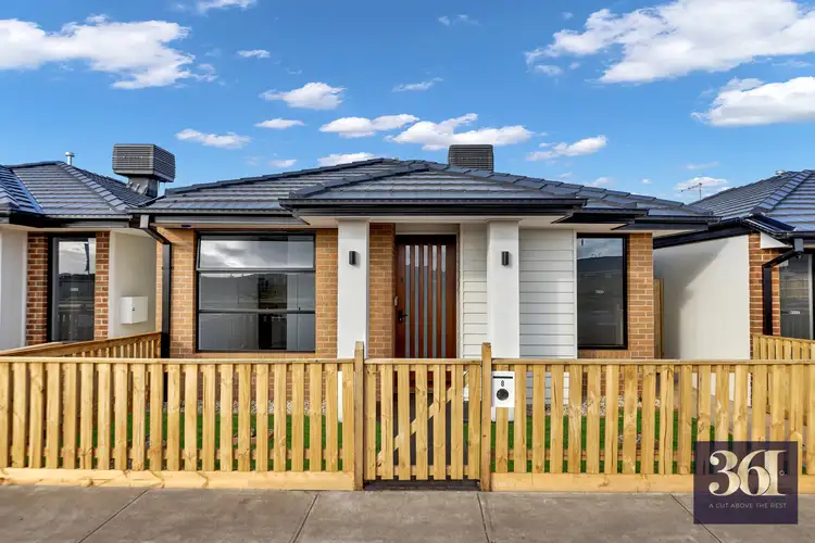 8 Milliri Way, Rockbank VIC 3335