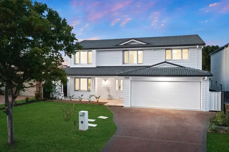 13 MacIntyre Street, Bateau Bay NSW 2261