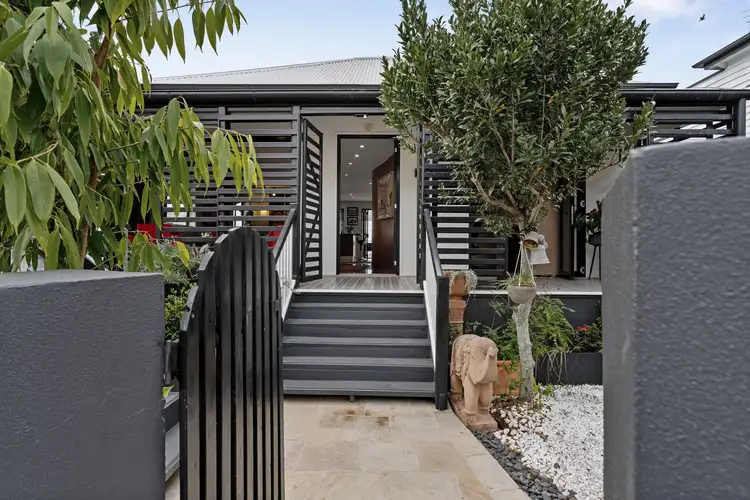 Sixth view of Homely house listing, 10 Teneriffe Drive, Teneriffe QLD 4005