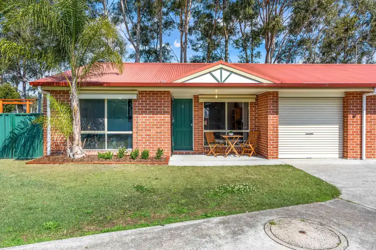1/4 Justine Parade, Rutherford NSW 2320