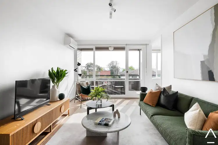 Second view of Homely apartment listing, 5/508 Glenferrie Road, Hawthorn VIC 3122