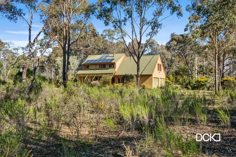 65 Cootamundra Place