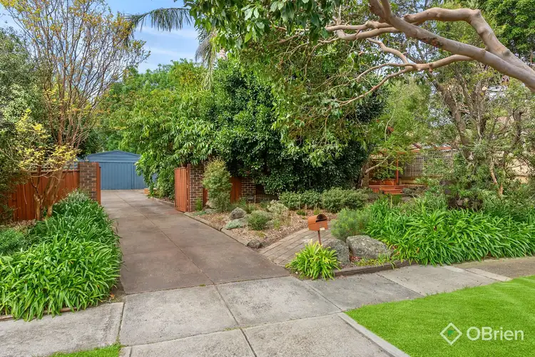 41 Pembroke Avenue, Frankston VIC 3199