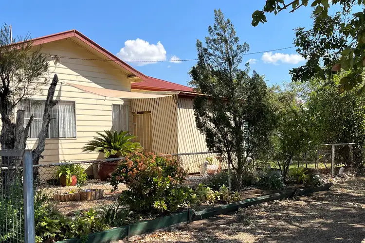 20 Milne Street, Tara QLD 4421