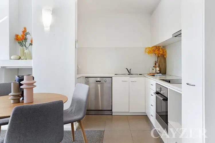 Fifth view of Homely apartment listing, 5/352 Albert Road, South Melbourne VIC 3205