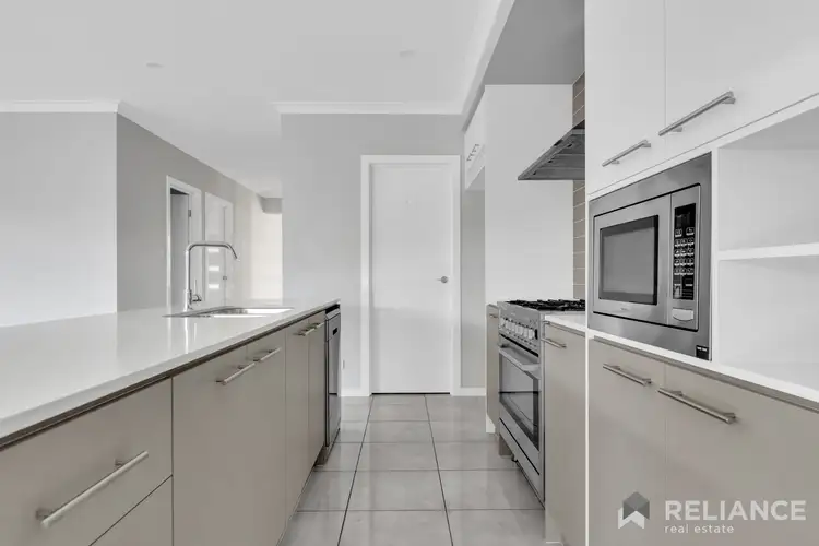 Sixth view of Homely house listing, 18 Creekwood Way, Cobblebank VIC 3338