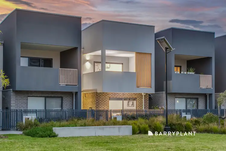 6 Galaxias Walk, Rowville VIC 3178