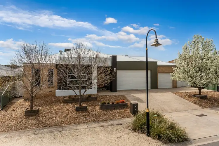 Main view of Homely house listing, 19 McConnell Drive, Junortoun VIC 3551
