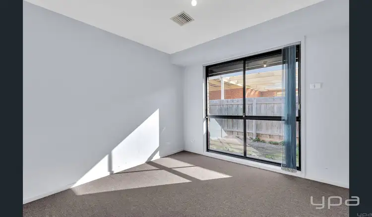 Sixth view of Homely house listing, 52 Songlark Crescent, Werribee VIC 3030