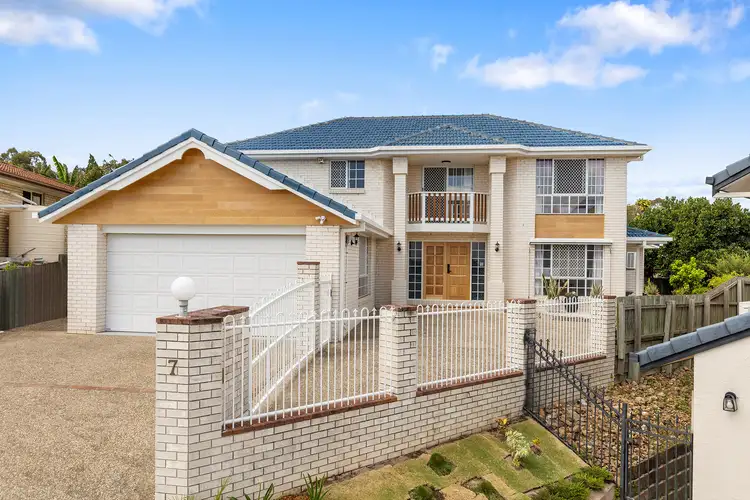 7 Vermeer Close, Mackenzie QLD 4156