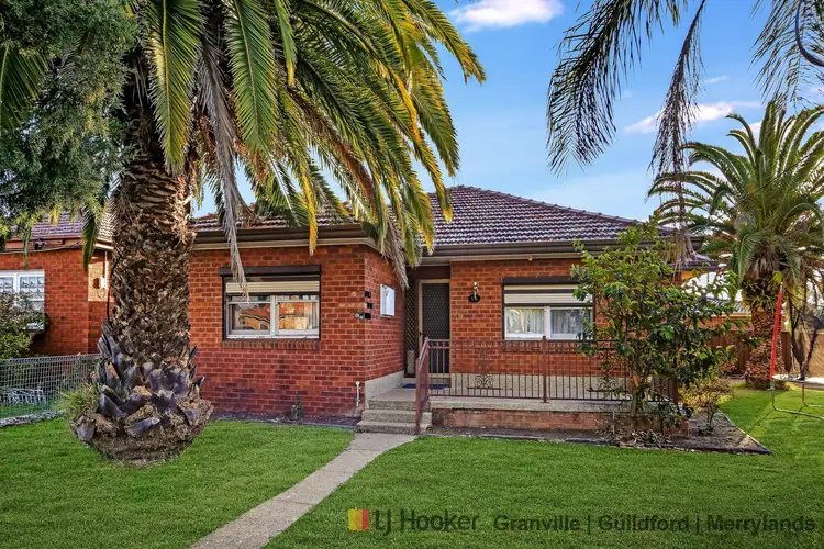 16 Seaman Avenue, Fairfield NSW 2165