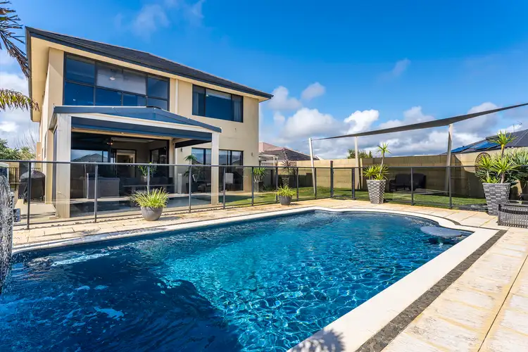 6 Barrenjoey Parkway, Secret Harbour WA 6173