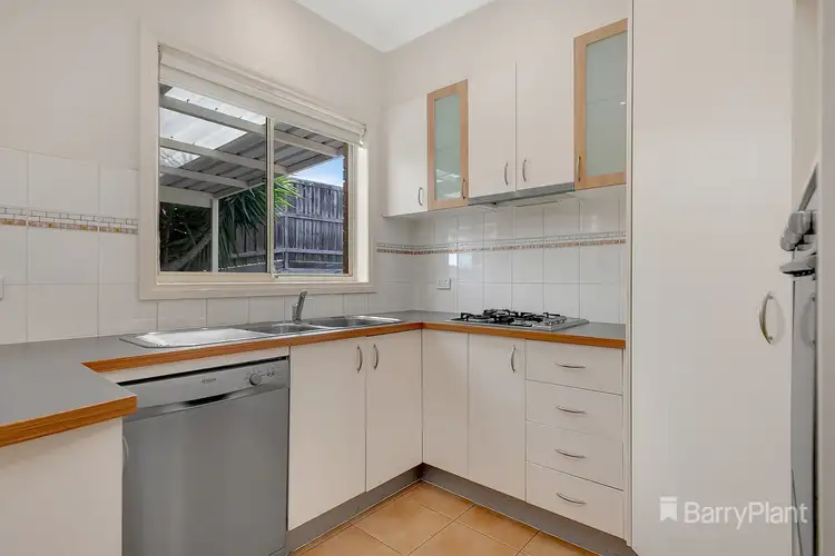 Sixth view of Homely house listing, 2 Sanderling Avenue, South Morang VIC 3752