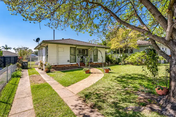 49 Mindanao Avenue, Lethbridge Park NSW 2770
