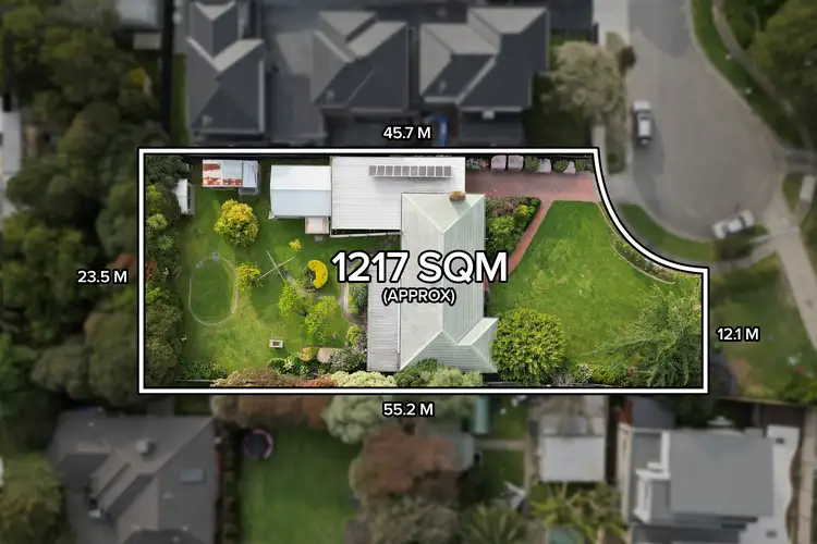 8 Hartwell Court, Mooroolbark VIC 3138