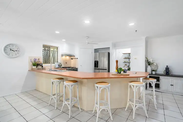 Sixth view of Homely house listing, 10 Sandy Creek Avenue, Camira QLD 4300