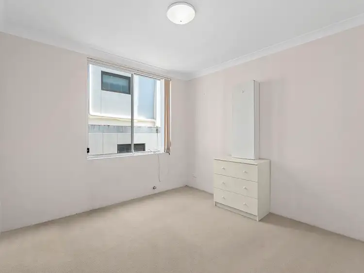 Fourth view of Homely unit listing, 2/27 Gilderthorpe Avenue, Randwick NSW 2031