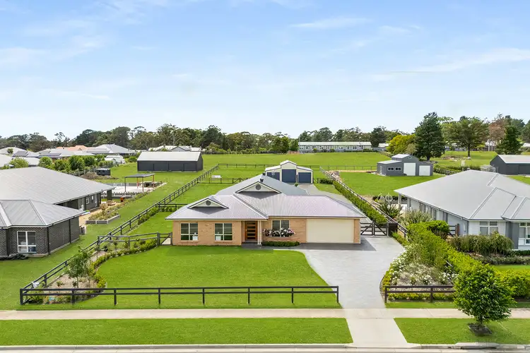 22 Challoner Rise, Renwick NSW 2575