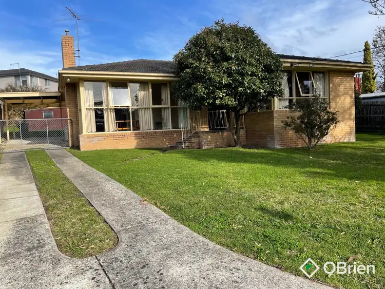 11 Madeira Court, Frankston VIC 3199