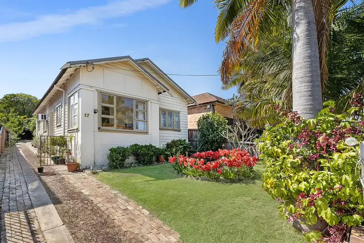 17 Shadforth Street, Wiley Park NSW 2195
