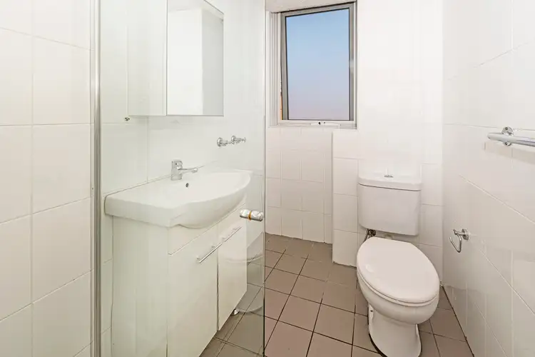 Fourth view of Homely apartment listing, 8/6 Hearne Close, Eastlakes NSW 2018