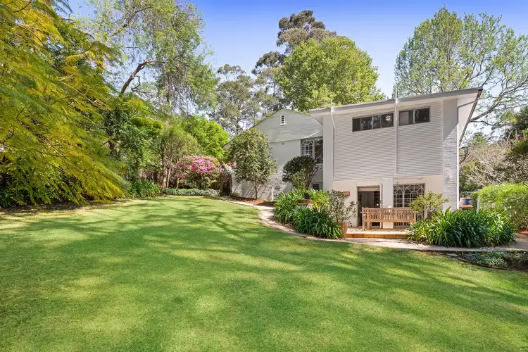 26 Peace Avenue, Pymble NSW 2073