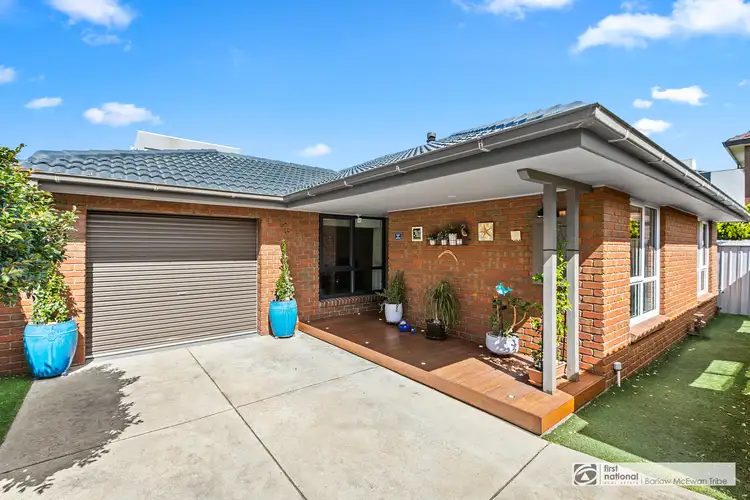 2/62 Queen Street, Altona VIC 3018