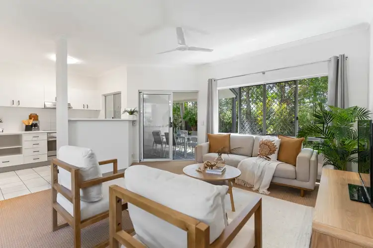 54/5-15 McGregor Street, Mooroobool QLD 4870