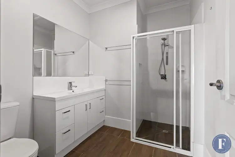 Sixth view of Homely house listing, 1 Centenary Avenue, Cootamundra NSW 2590