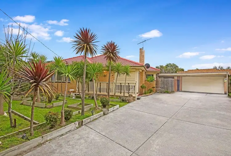 10 Titus Court, Reservoir VIC 3073